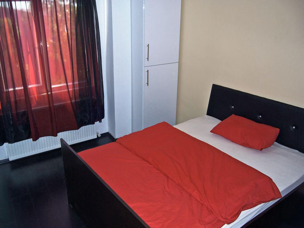 Rengarenk Hostel & Pension Estambul Habitación foto